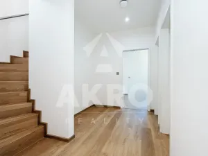 Prodej bytu 4+kk, Praha - Klánovice, Holekova, 158 m2