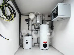 Prodej bytu 4+kk, Praha - Klánovice, Holekova, 158 m2