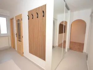 Pronájem bytu 2+1, Frýdek-Místek, Těšínská, 54 m2