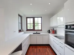 Pronájem vily, Praha - Benice, Žitavská, 173 m2