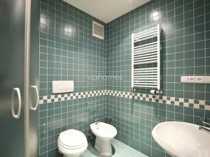 Pronájem bytu 3+1, Praha - Nové Město, Odborů, 108 m2