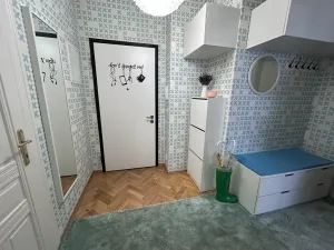 Prodej bytu 2+kk, Praha - Holešovice, Pplk. Sochora, 59 m2