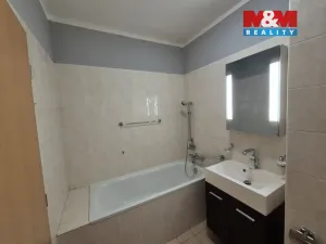 Pronájem bytu 2+kk, Beroun - Beroun-Město, Nad Paloučkem, 56 m2
