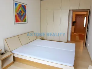 Pronájem bytu 2+kk, Praha - Košíře, Naskové, 65 m2