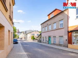 Prodej bytu 3+1, Hronov, Jiráskova, 73 m2