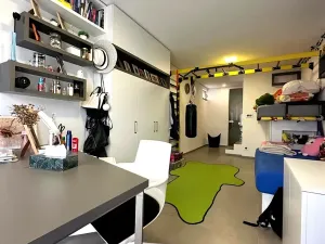 Prodej bytu 3+kk, Praha - Prosek, Zubrnická, 103 m2