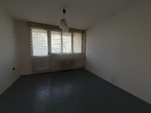 Prodej bytu 3+1, Pardubice, Varšavská, 63 m2