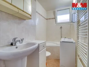 Prodej bytu 3+1, Bělčice, Sportovní, 71 m2