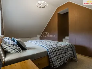 Prodej rodinného domu, Stanovice, 200 m2