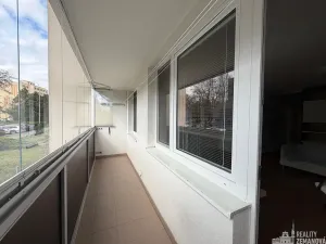 Pronájem bytu 3+kk, Praha - Bohnice, Dolákova, 74 m2