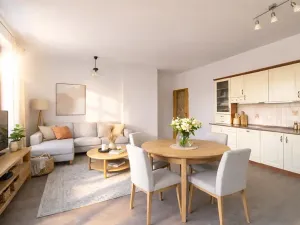 Prodej bytu 2+kk, Praha - Zbraslav, Neumannova, 54 m2