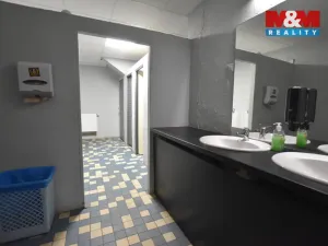 Pronájem restaurace, Holice, Smetanova, 220 m2