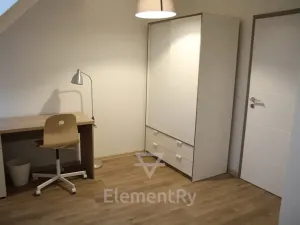 Pronájem bytu 1+1, Hradec Králové, V Lipkách, 41 m2