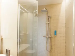 Pronájem bytu 1+kk, Plzeň, Pallova, 32 m2