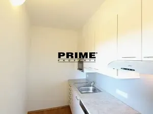 Pronájem kanceláře, Praha - Smíchov, Štefánikova, 168 m2