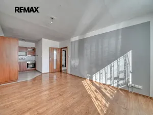 Prodej bytu 2+kk, Poděbrady, V Aleji, 43 m2