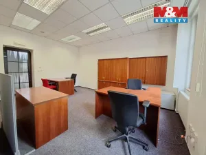 Pronájem kanceláře, Chodov, Staroměstská, 220 m2