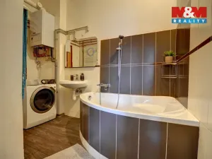 Prodej činžovního domu, Hostinné, Horská, 408 m2