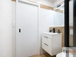 Pronájem bytu 1+1, Děčín, Teplická, 37 m2