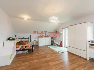 Prodej rodinného domu, Řitka, Oblouková, 243 m2