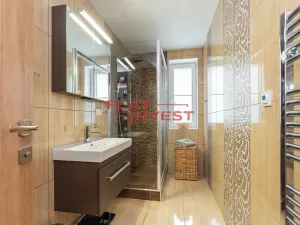 Prodej rodinného domu, Řitka, Oblouková, 243 m2