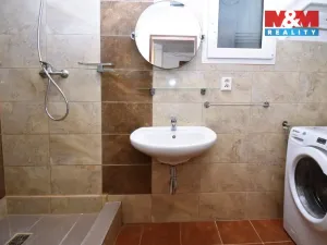 Prodej bytu 2+kk, Praha - Bubeneč, Eliášova, 46 m2