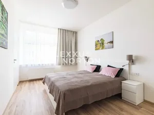 Pronájem bytu 2+kk, Praha - Dejvice, Evropská, 73 m2