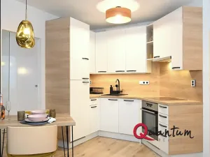 Pronájem bytu 2+kk, Praha - Karlín, U Sluncové, 40 m2