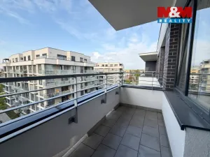 Pronájem bytu 1+kk, Praha - Třebonice, Thomasova, 29 m2