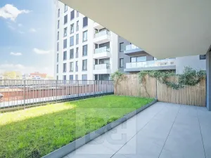 Pronájem bytu 2+kk, Praha - Holešovice, Jankovcova, 63 m2
