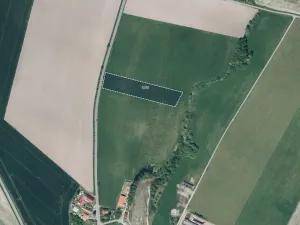 Prodej podílu pole, Uhersko, 11302 m2