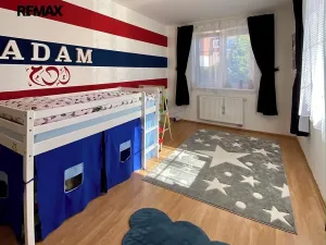 Pronájem bytu 4+1, Vestec, Ve Stromkách, 123 m2