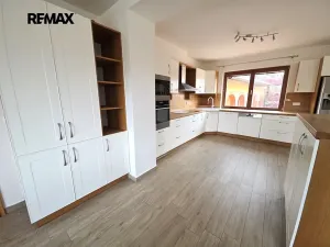 Prodej rodinného domu, Heršpice, 309 m2