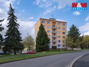Prodej bytu 2+1, Cheb, Přátelství, 69 m2