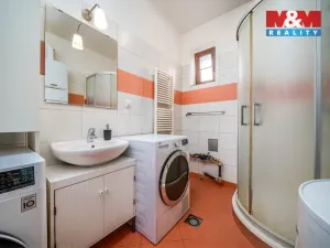 Prodej rodinného domu, Střezetice, 187 m2