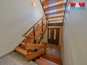 Prodej rodinného domu, Valašské Meziříčí, Družstevní, 230 m2