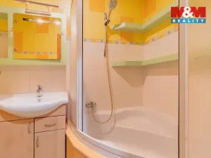 Prodej bytu 4+1, Sokolov, Sokolovská, 81 m2