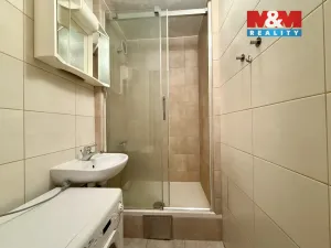 Pronájem bytu 1+kk, Praha - Hlubočepy, Peškova, 29 m2