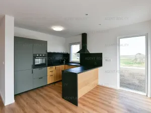 Prodej rodinného domu, Slaný, 156 m2