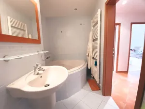 Pronájem bytu 2+kk, Praha - Smíchov, Štorkánova, 60 m2