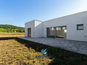 Prodej rodinného domu, Dubí, V Aleji, 206 m2