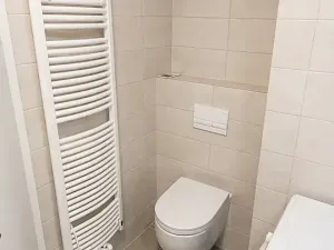 Pronájem bytu 2+kk, Praha - Modřany, Komořanská, 50 m2