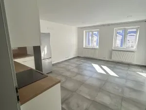 Pronájem bytu 1+kk, Kolín, Sokolská, 38 m2