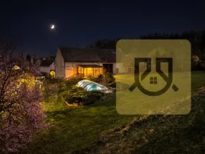 Prodej rodinného domu, Lhotka, 184 m2