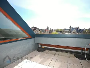 Pronájem bytu 2+kk, Liberec, Zborovská, 70 m2