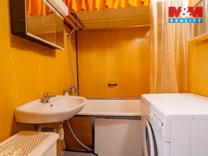 Prodej bytu 4+1, Dačice - Dačice V, Dlouhá, 78 m2