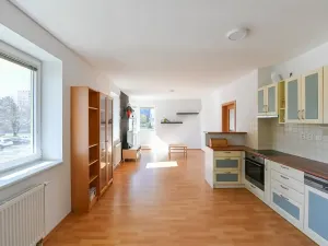 Prodej bytu 4+kk, Praha - Horní Měcholupy, Boloňská, 84 m2
