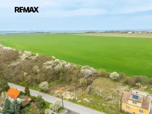 Prodej pozemku pro bydlení, Slaný, 656 m2