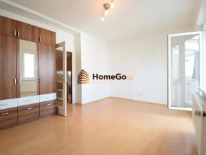 Pronájem bytu 2+kk, Praha - Nusle, U gymnázia, 45 m2