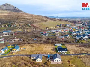 Prodej pozemku pro bydlení, Píšťany, 1098 m2